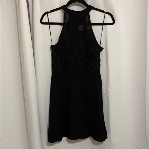 Dress - Picture 5 of 5